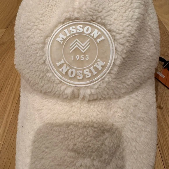 Missoni Ivory Sherpa Hat - bibarnabloc.cat display picture 1